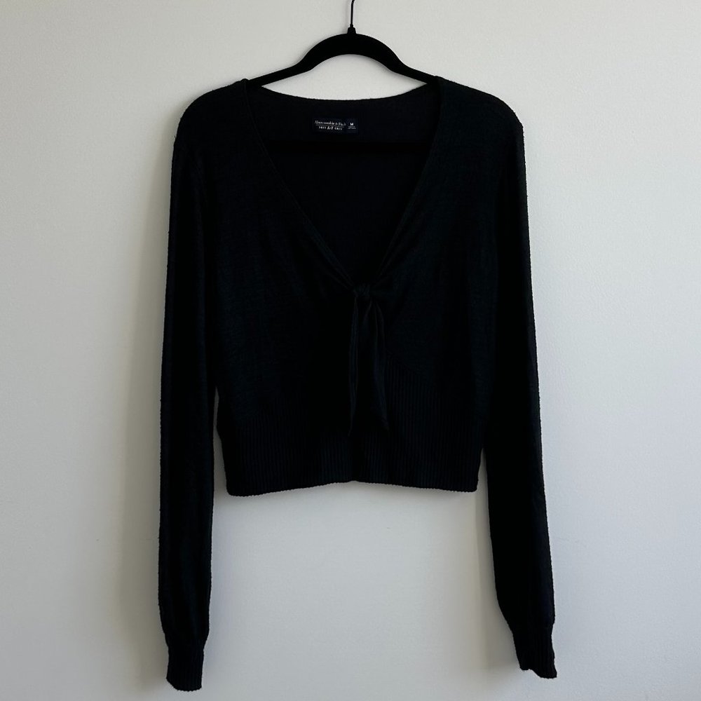 Abercrombie & Fitch Black Heathered Soft & Cozy V-Neck Cropped Sweater Sz M
